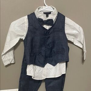 Tahari Kids Navy Checkered Vest, pants , shirt and Bow Tie Set